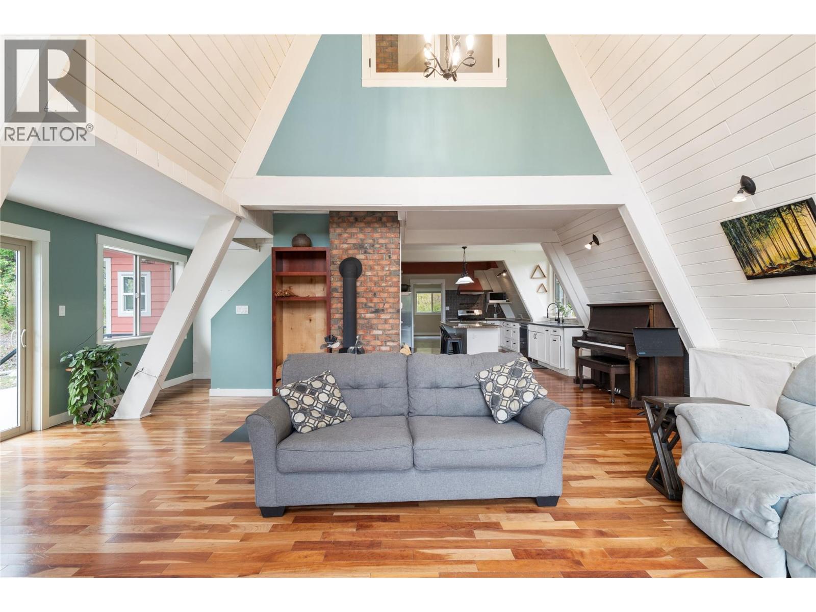 6551 40 Street Nw, Salmon Arm, British Columbia V1E 3A5 - Photo 16 - 10359791