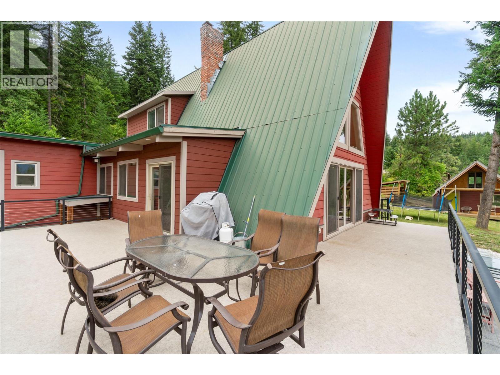 6551 40 Street Nw, Salmon Arm, British Columbia V1E 3A5 - Photo 41 - 10359791