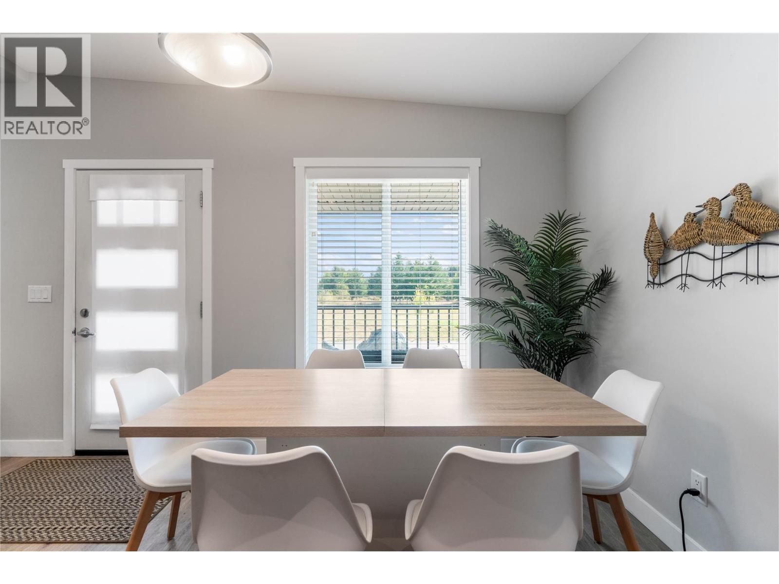 728 Elderberry Walk, Sicamous, British Columbia  V0E 2V0 - Photo 10 - 10374627