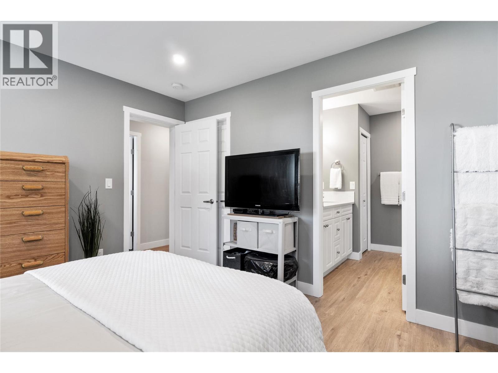 728 Elderberry Walk, Sicamous, British Columbia  V0E 2V0 - Photo 13 - 10374627