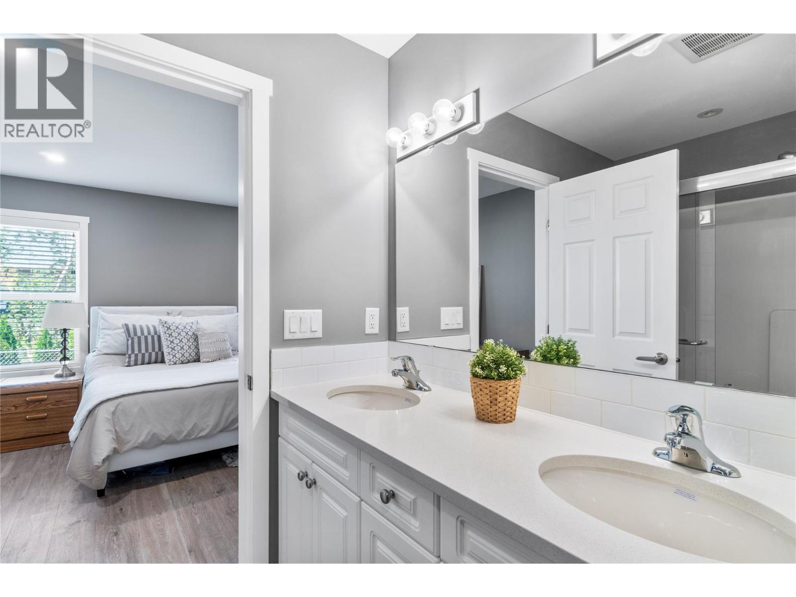 728 Elderberry Walk, Sicamous, British Columbia  V0E 2V0 - Photo 14 - 10374627