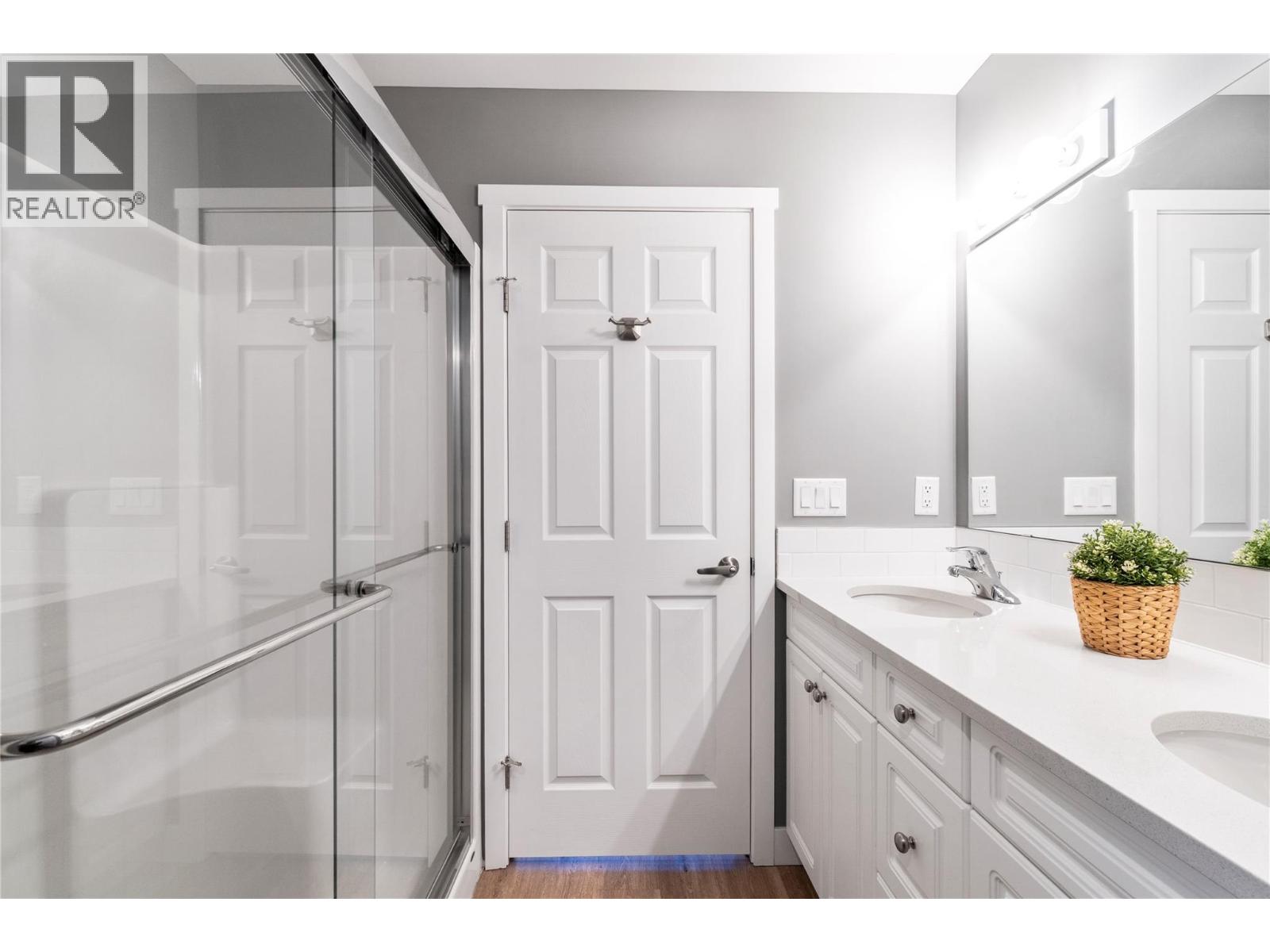 728 Elderberry Walk, Sicamous, British Columbia  V0E 2V0 - Photo 15 - 10374627