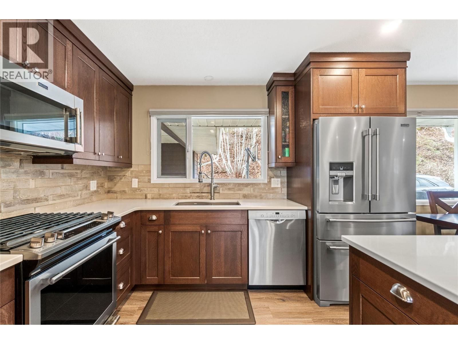 6960 50 Street Ne, Salmon Arm, British Columbia  V0E 1K0 - Photo 12 - 10375319