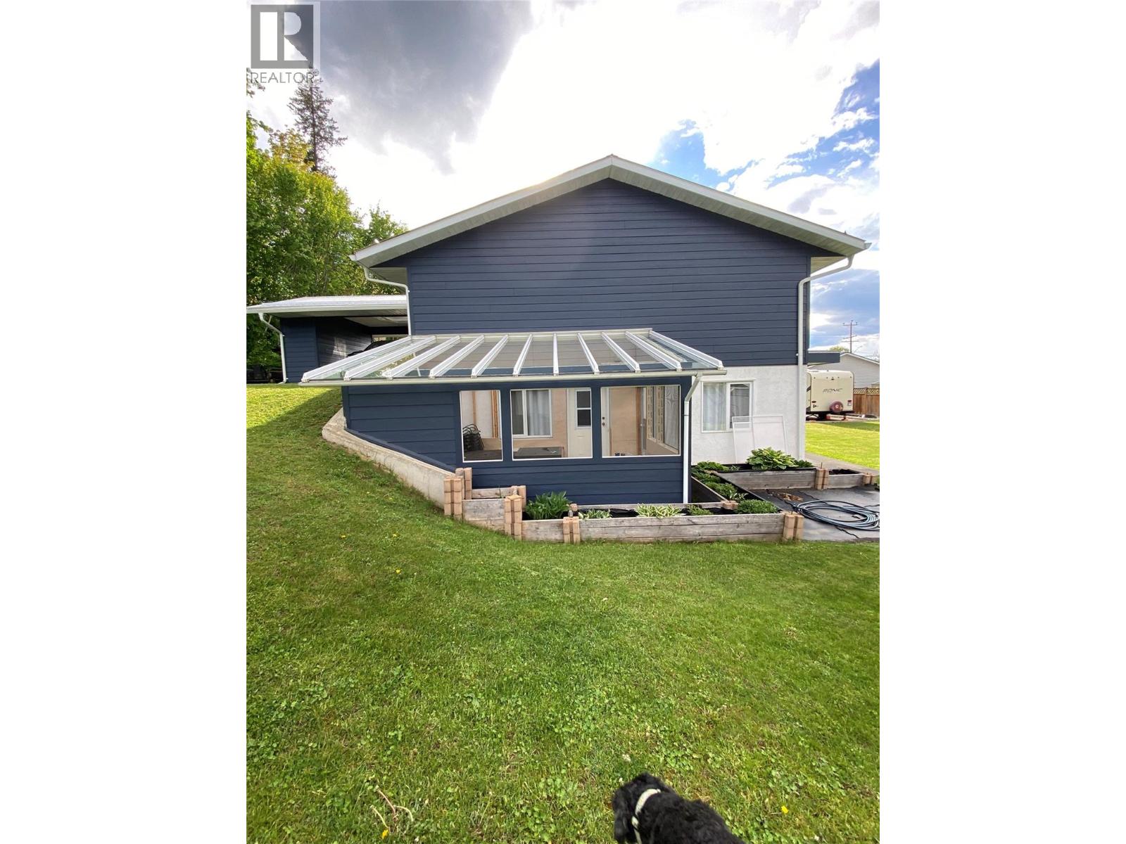 6960 50 Street Ne, Salmon Arm, British Columbia  V0E 1K0 - Photo 46 - 10375319