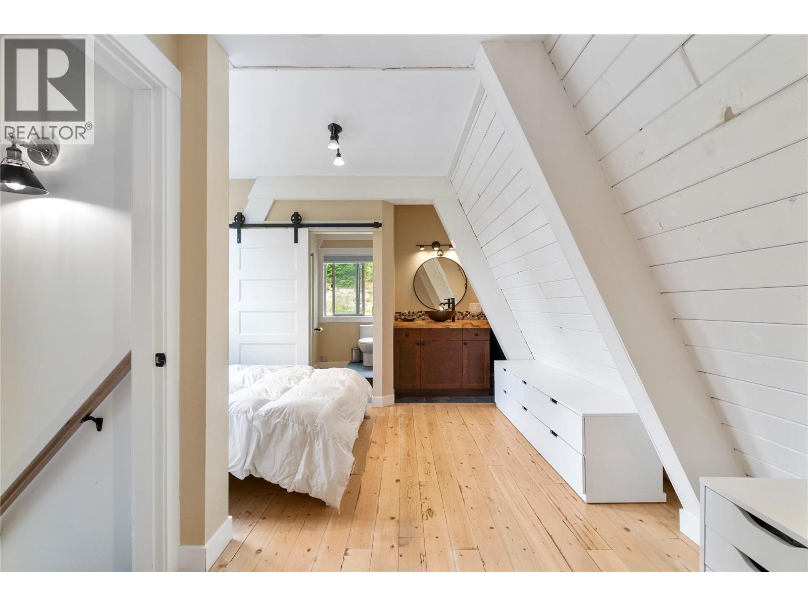 6551 40 Street Nw, Salmon Arm, British Columbia  V1E 3A5 - Photo 29 - 10375537