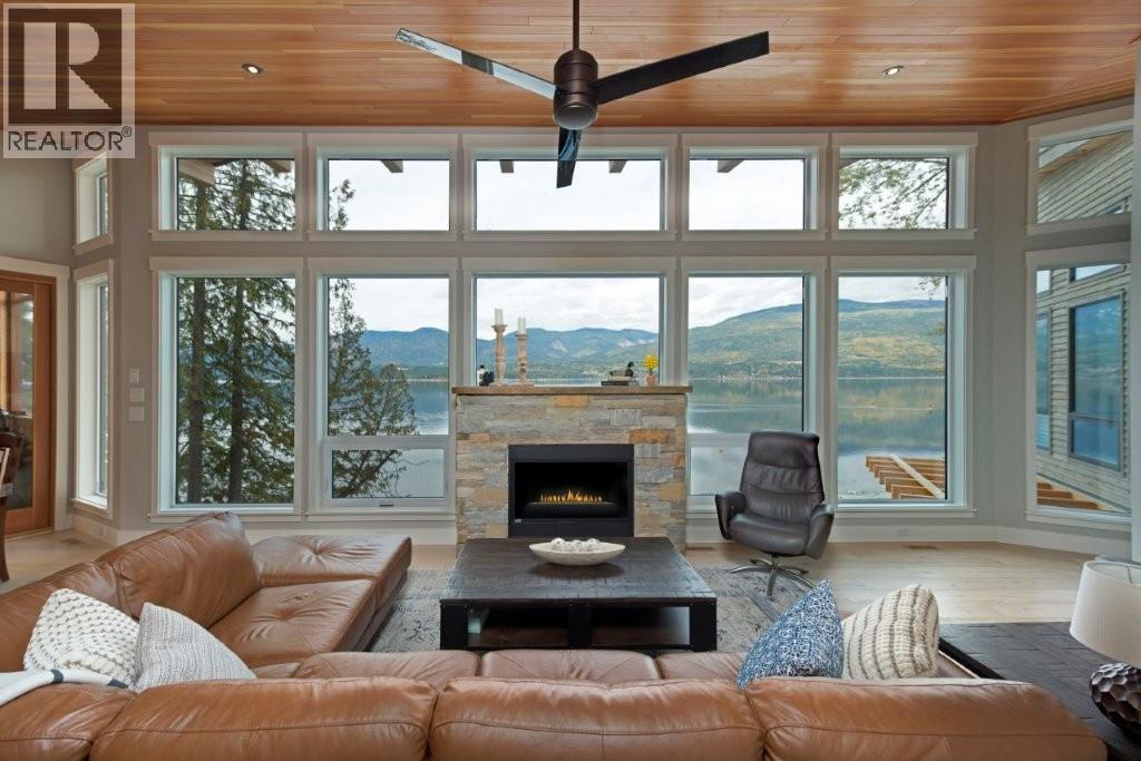 4125 Eagle Bay Road, Eagle Bay, British Columbia V0E 1T0 - Photo 18 - 10375573