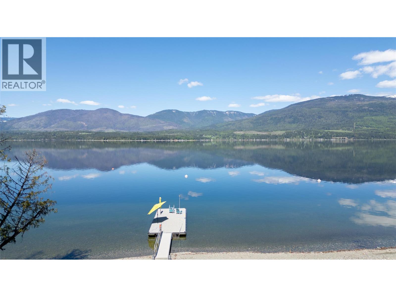 4125 Eagle Bay Road, Eagle Bay, British Columbia V0E 1T0 - Photo 2 - 10375573