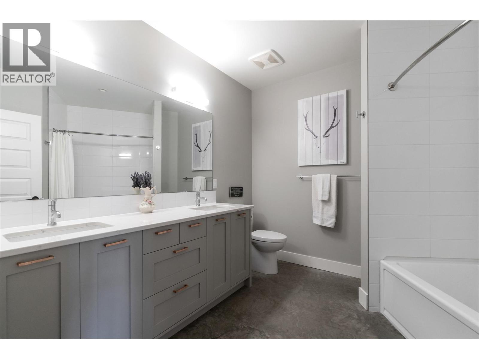 4125 Eagle Bay Road, Eagle Bay, British Columbia V0E 1T0 - Photo 41 - 10375573