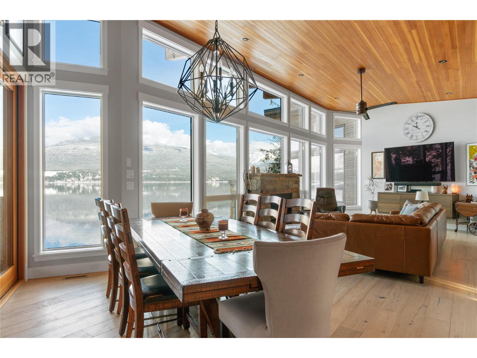 4125 Eagle Bay Road, Eagle Bay, British Columbia V0E 1T0 - Photo 9 - 10375573