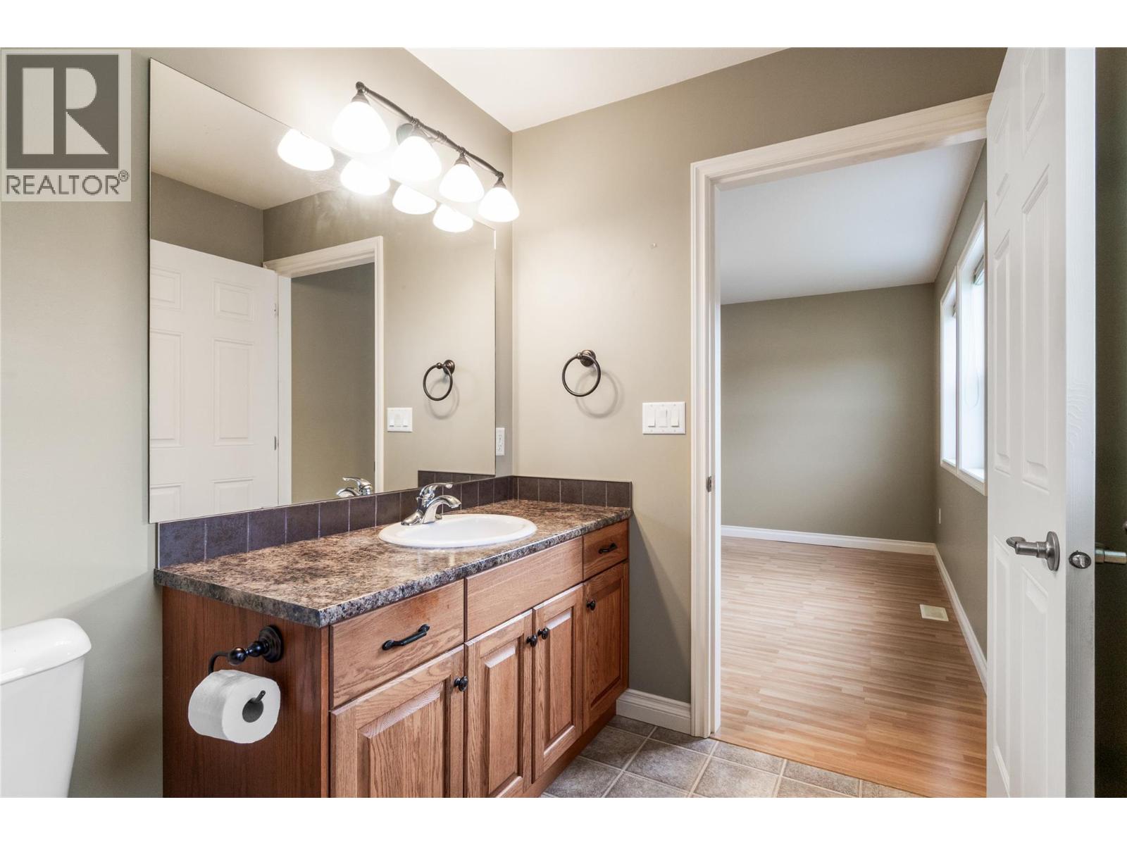 1231 10 Street Sw Unit# 19, Salmon Arm, British Columbia  V1E 0A5 - Photo 14 - 10378138