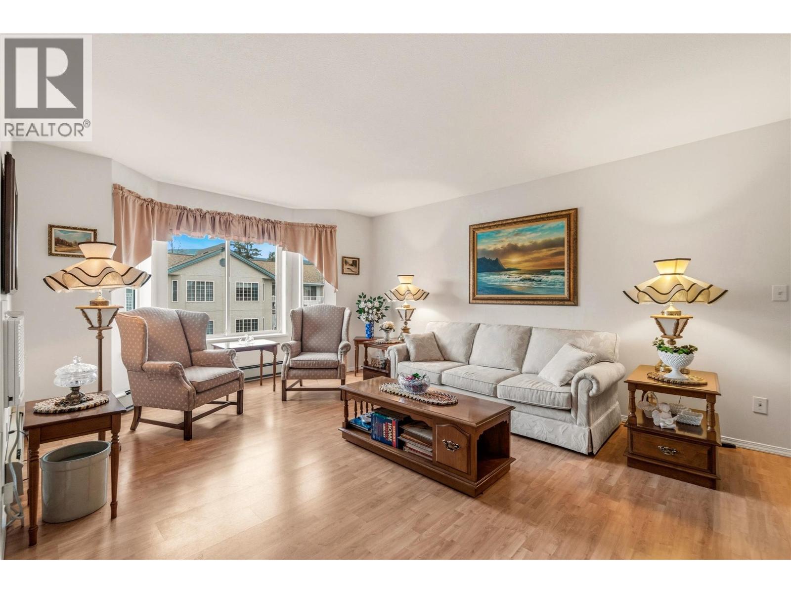 251 6 Street Se Unit# 306, Salmon Arm, British Columbia  V1E 1J9 - Photo 5 - 10378750