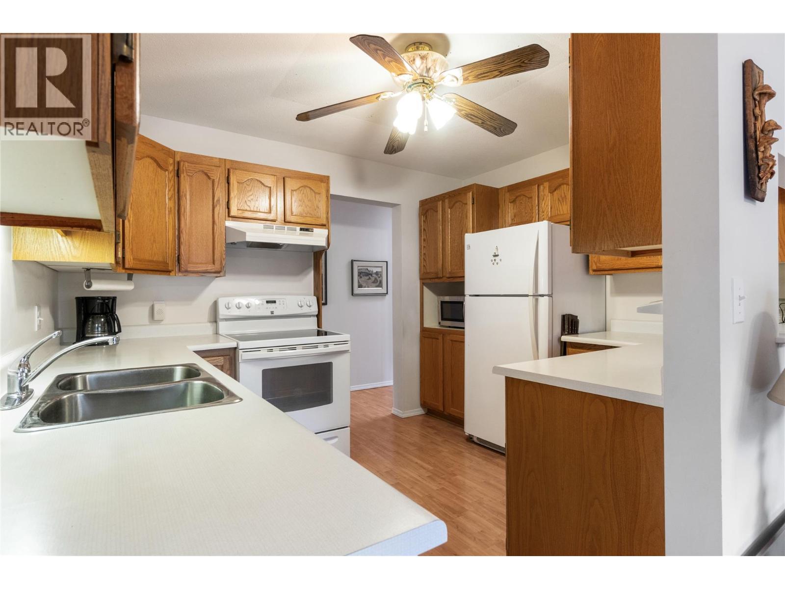 251 6 Street Se Unit# 306, Salmon Arm, British Columbia  V1E 1J9 - Photo 9 - 10378750