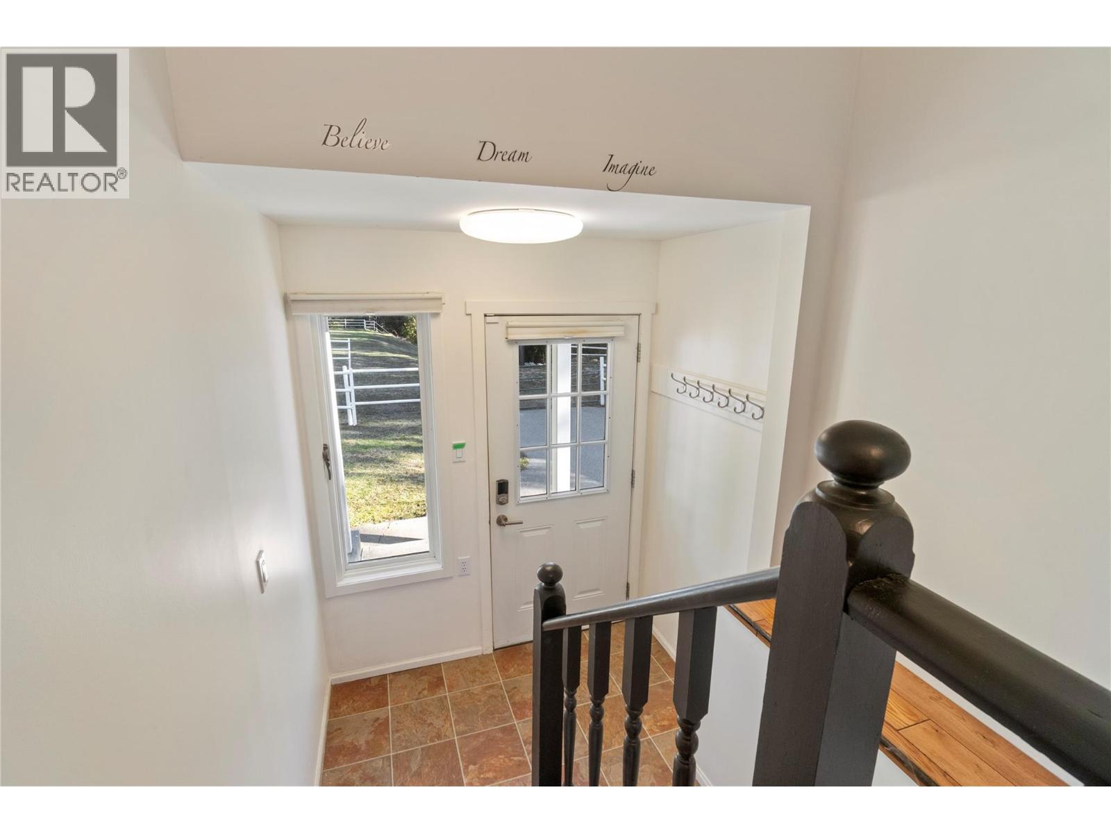 4091 10 Avenue Se, Salmon Arm, British Columbia V1E 1W7 - Photo 18 - 10381154