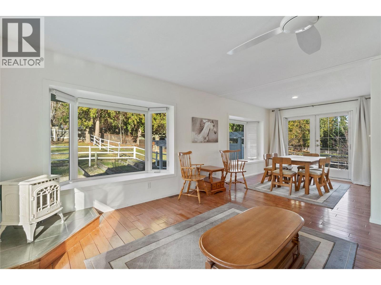 4091 10 Avenue Se, Salmon Arm, British Columbia V1E 1W7 - Photo 5 - 10381154