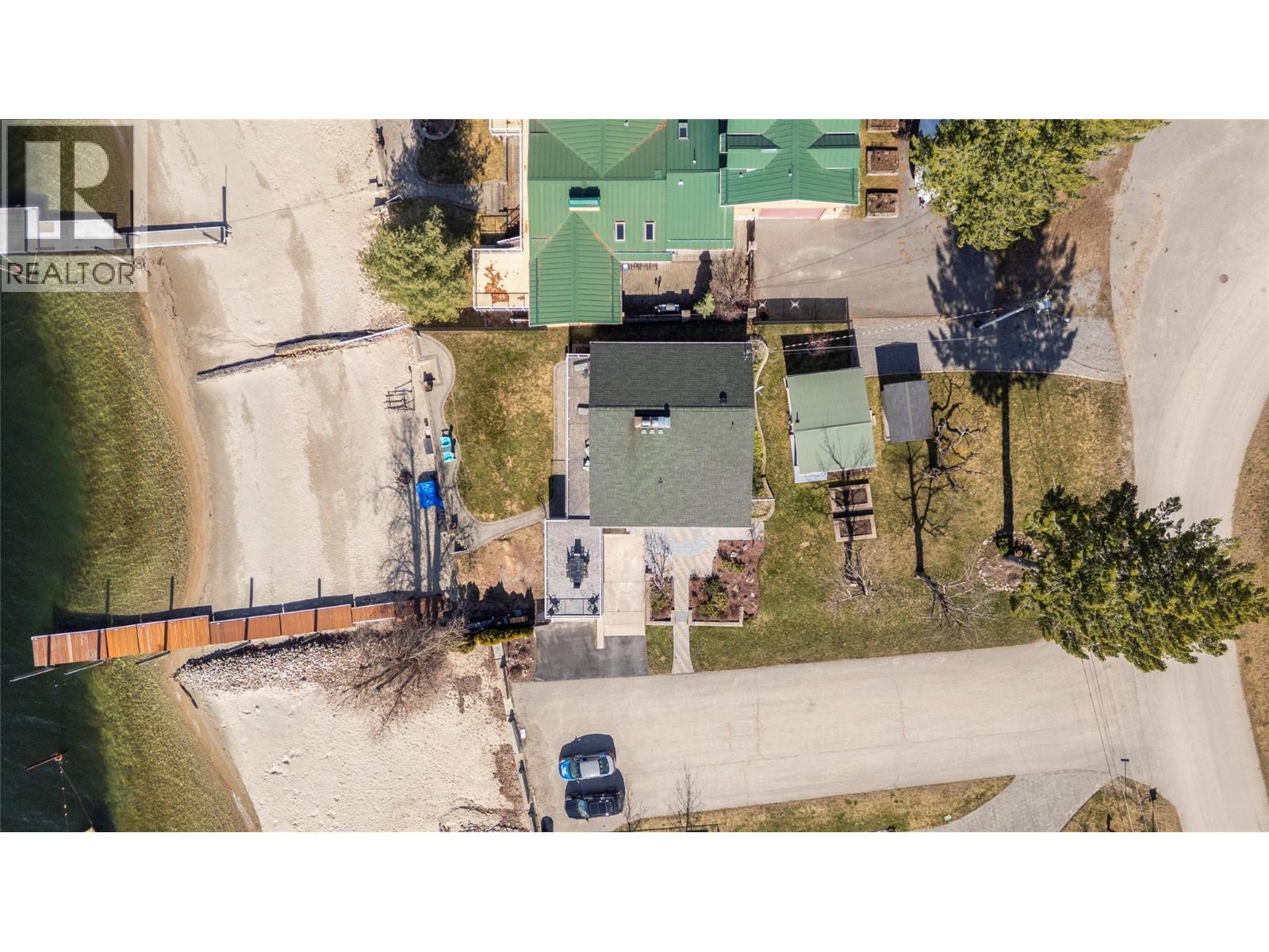 82 Montcalm Crescent, Sicamous, British Columbia  V0E 2V1 - Photo 3 - 10380968