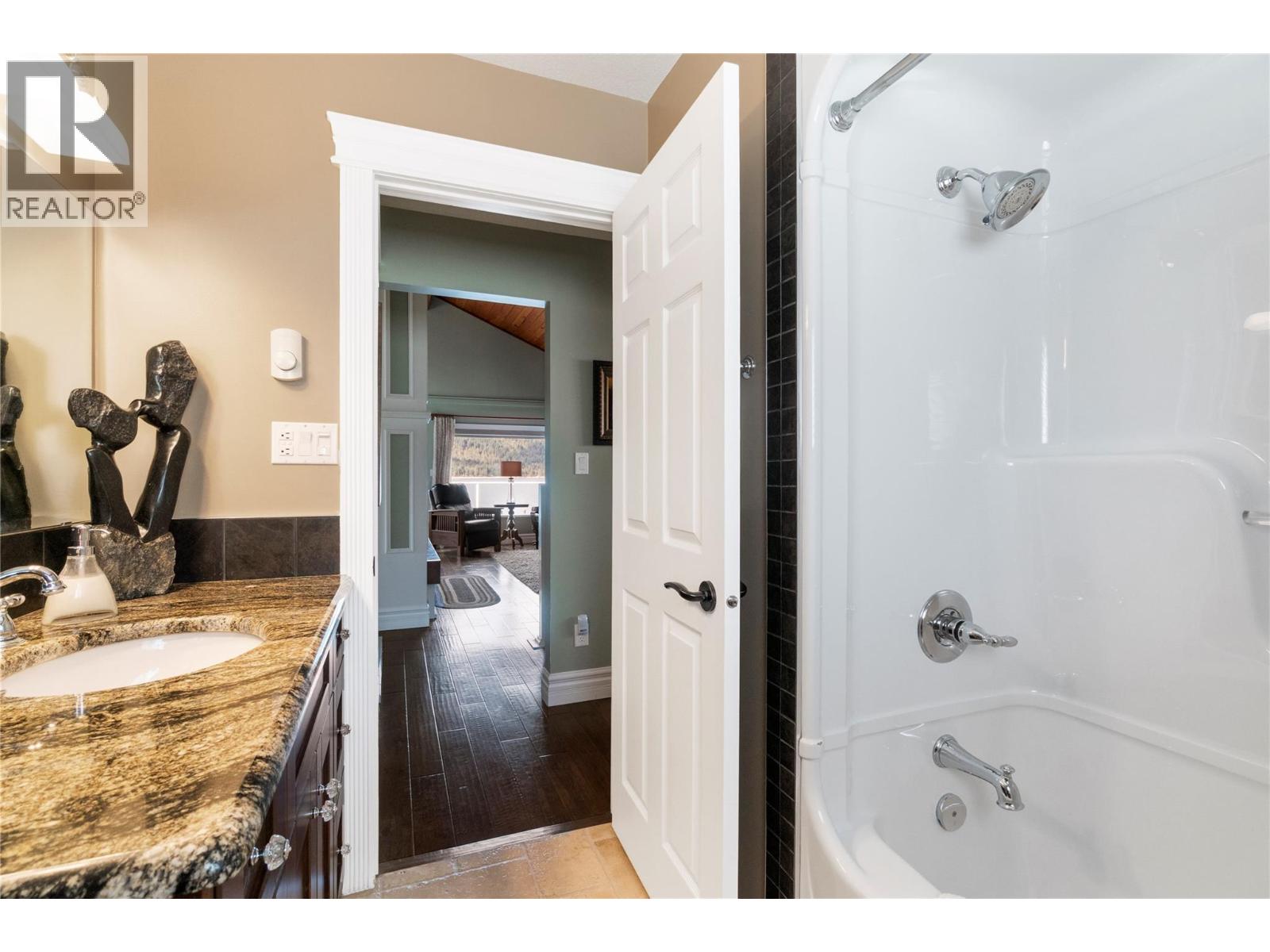 82 Montcalm Crescent, Sicamous, British Columbia  V0E 2V1 - Photo 38 - 10380968