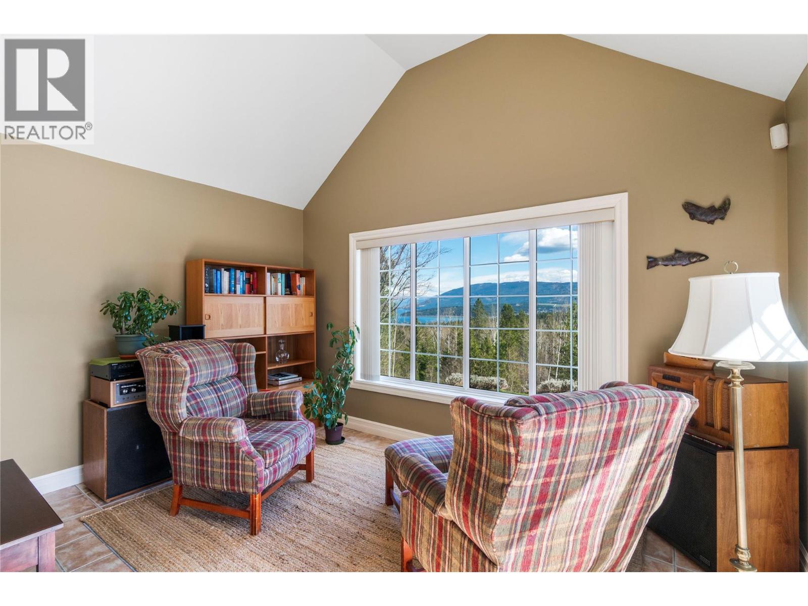 3800 60 Street Nw, Salmon Arm, British Columbia  V1E 3A8 - Photo 24 - 10382116