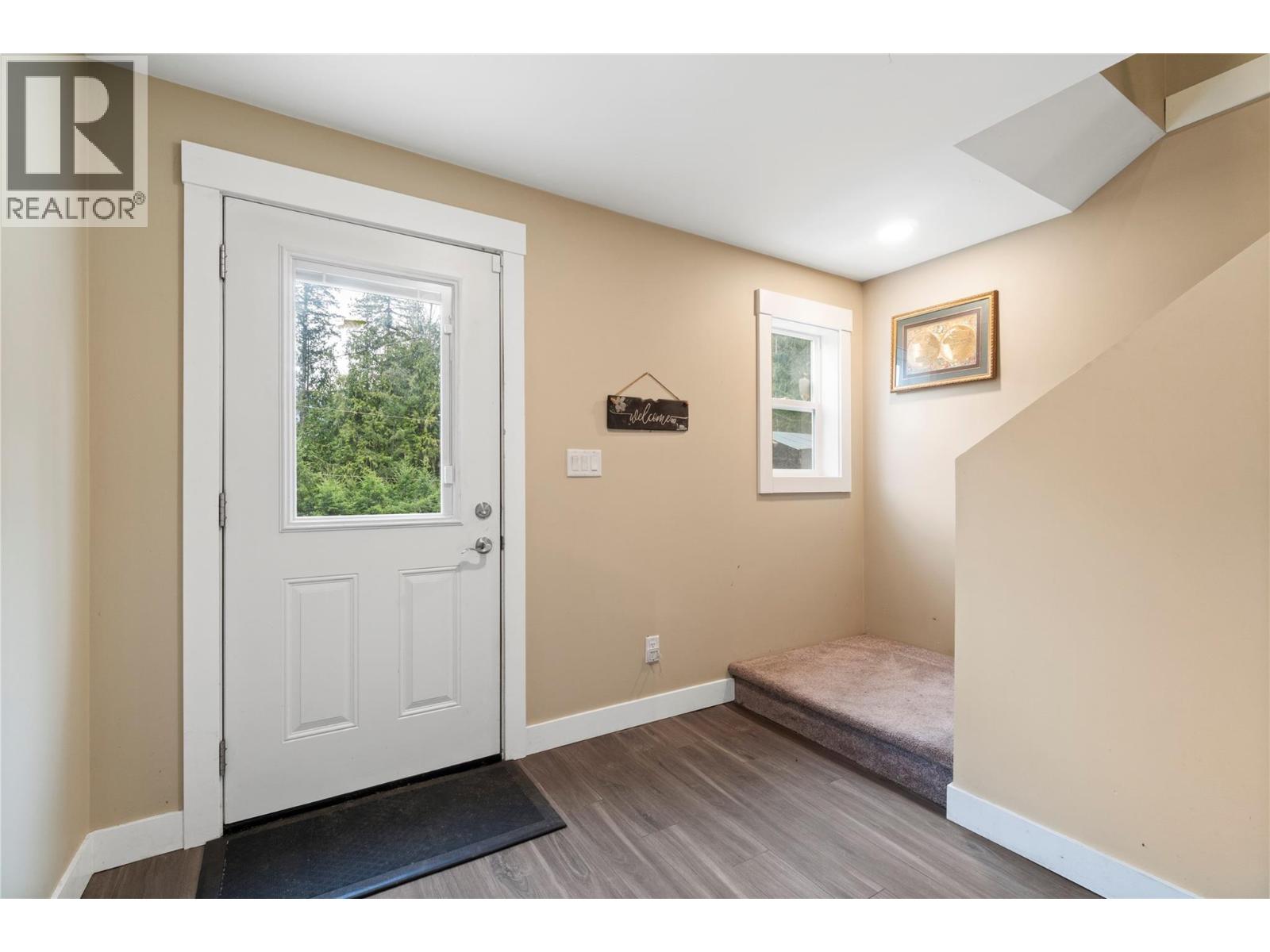 719 Abbington Lane, Tappen, British Columbia  V0E 2X3 - Photo 21 - 10383222