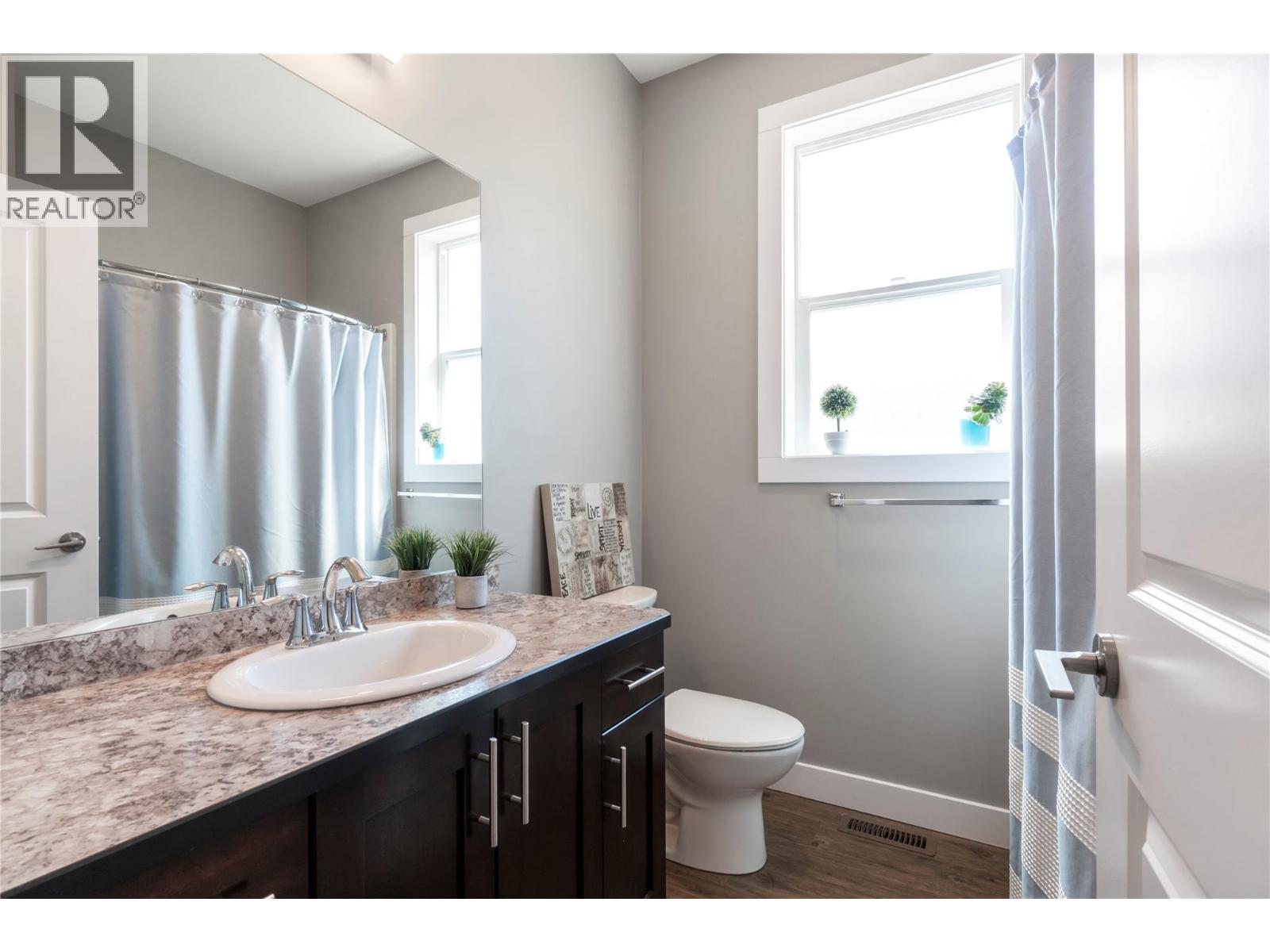 1260 23 Street Se, Salmon Arm, British Columbia  V1E 0C7 - Photo 22 - 10384983