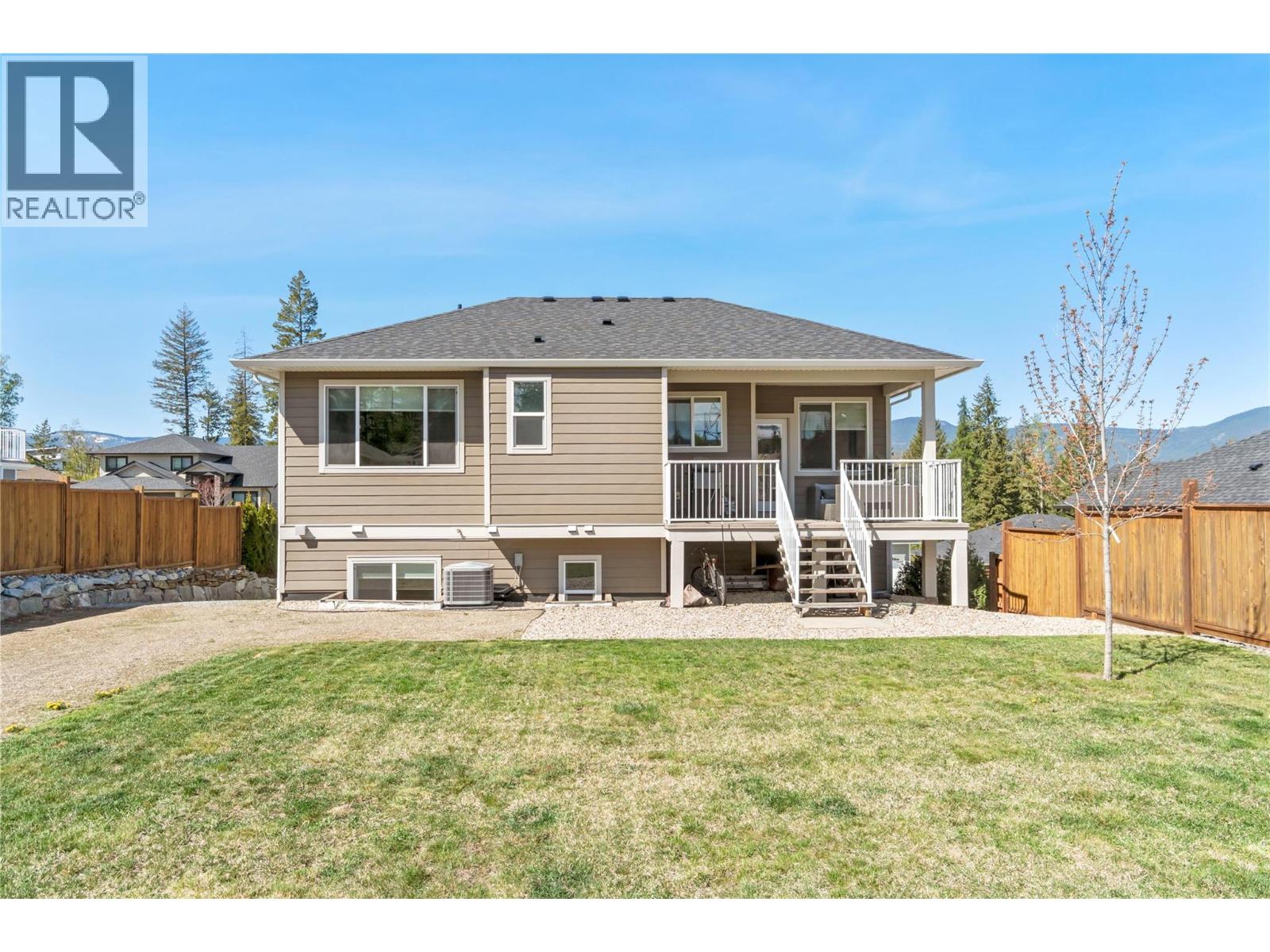 1260 23 Street Se, Salmon Arm, British Columbia  V1E 0C7 - Photo 28 - 10384983