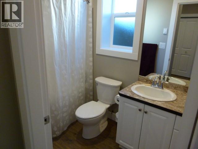 1260 23 Street Se, Salmon Arm, British Columbia  V1E 0C7 - Photo 37 - 10384983