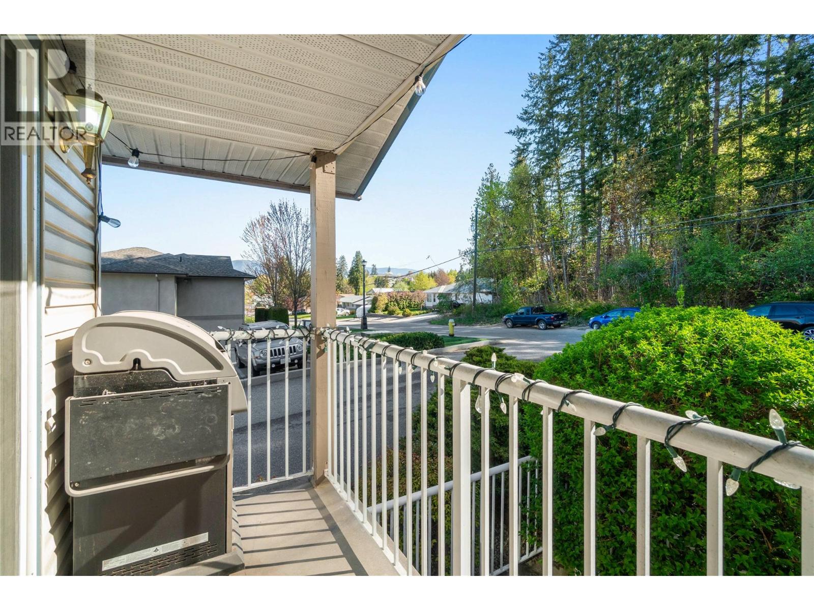 831 2 Street Se Unit# 201, Salmon Arm, British Columbia  V1E 1S6 - Photo 15 - 10385339