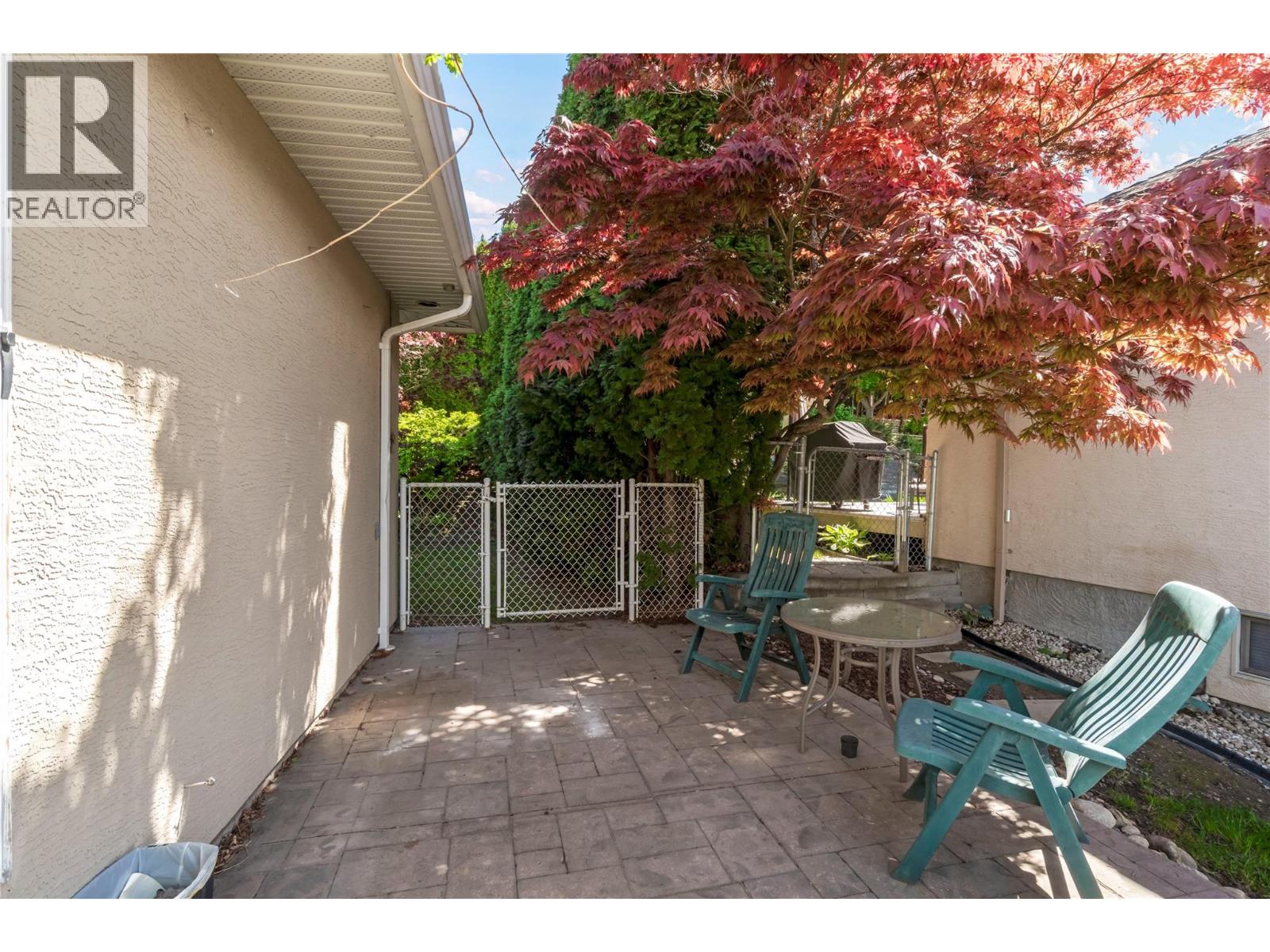 650 17 Street Se, Salmon Arm, British Columbia V1E 1W2 - Photo 21 - 10387139