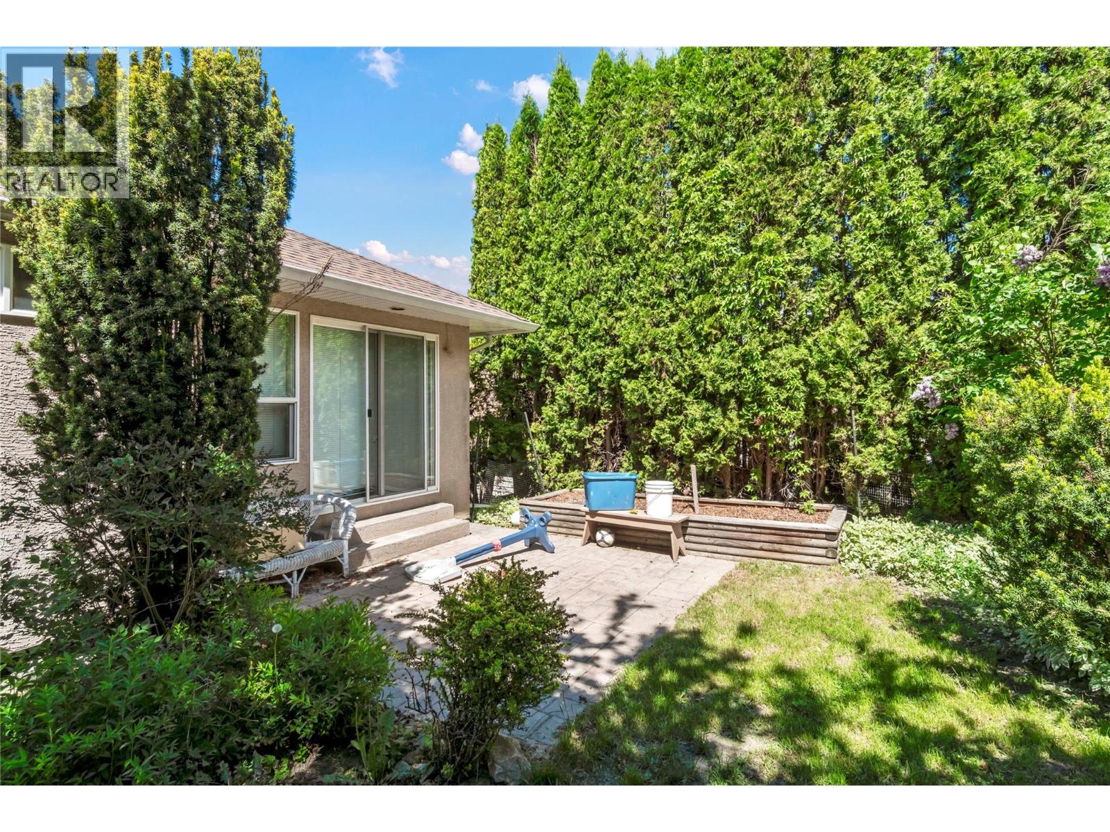 650 17 Street Se, Salmon Arm, British Columbia V1E 1W2 - Photo 23 - 10387139