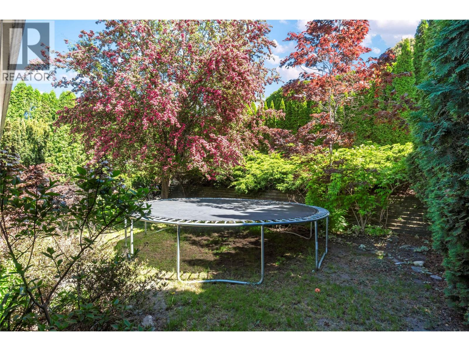 650 17 Street Se, Salmon Arm, British Columbia V1E 1W2 - Photo 26 - 10387139