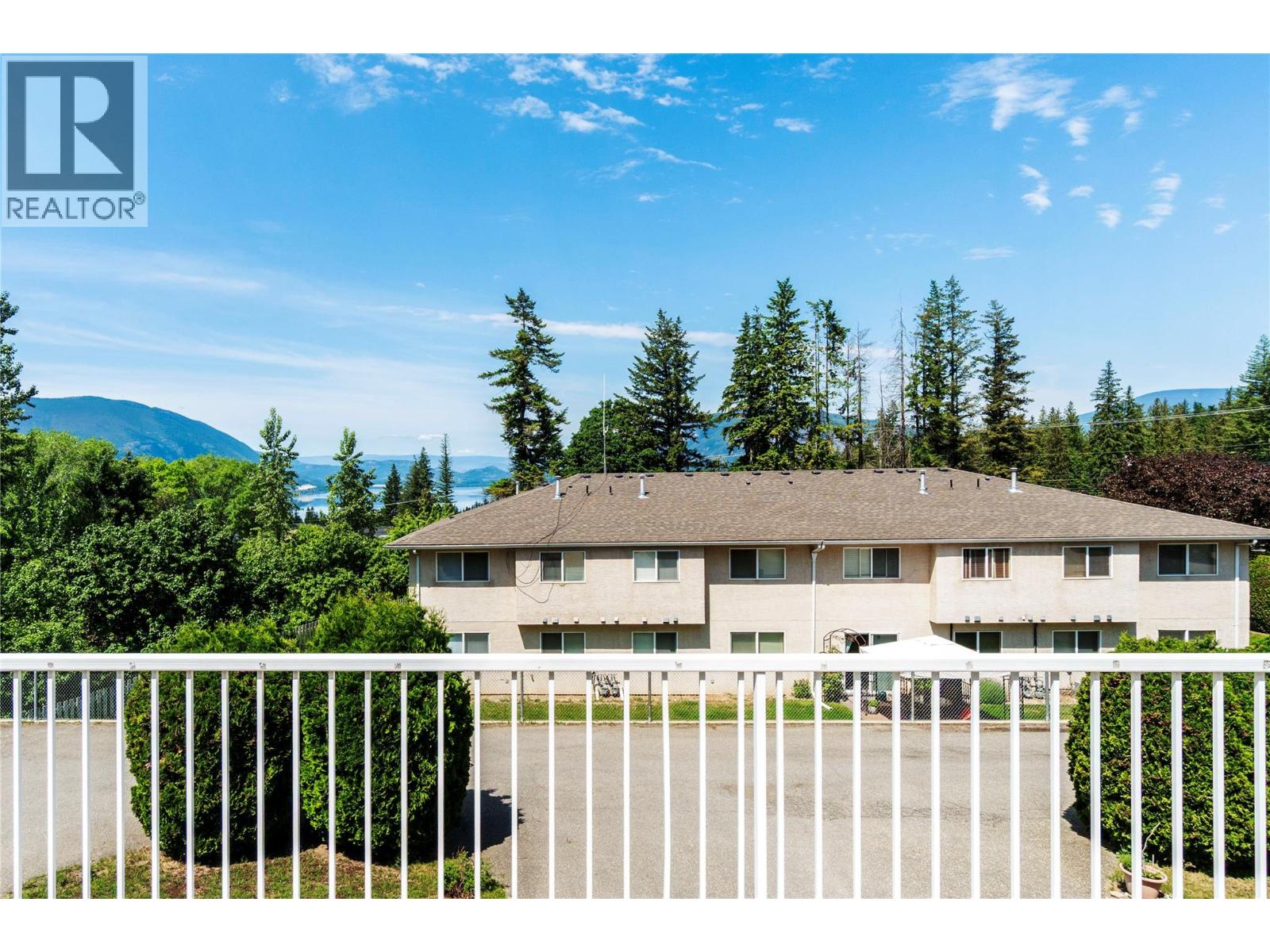 71 25 Street Se Unit# 3, Salmon Arm, British Columbia  V1E 1S2 - Photo 24 - 10389190