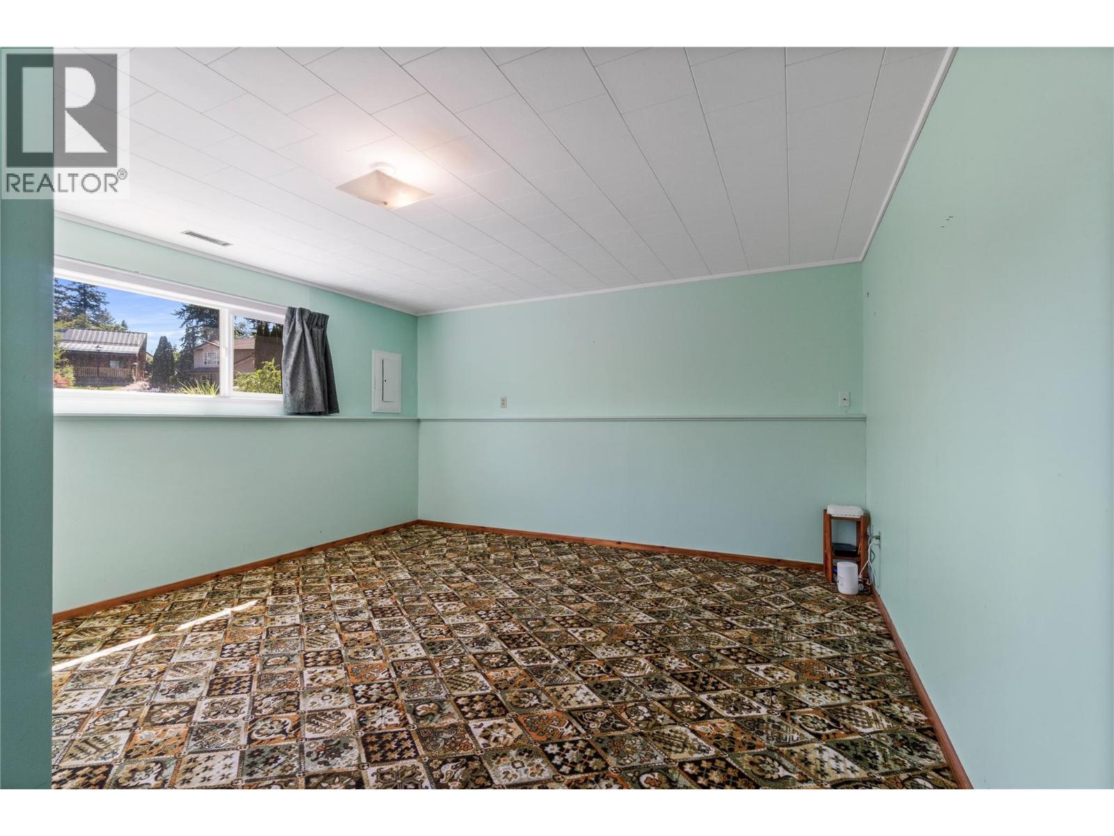 851 26 Street Se, Salmon Arm, British Columbia V1E 2H6 - Photo 27 - 10389410