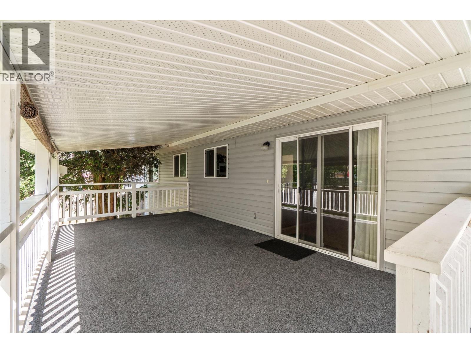 851 26 Street Se, Salmon Arm, British Columbia V1E 2H6 - Photo 34 - 10389410