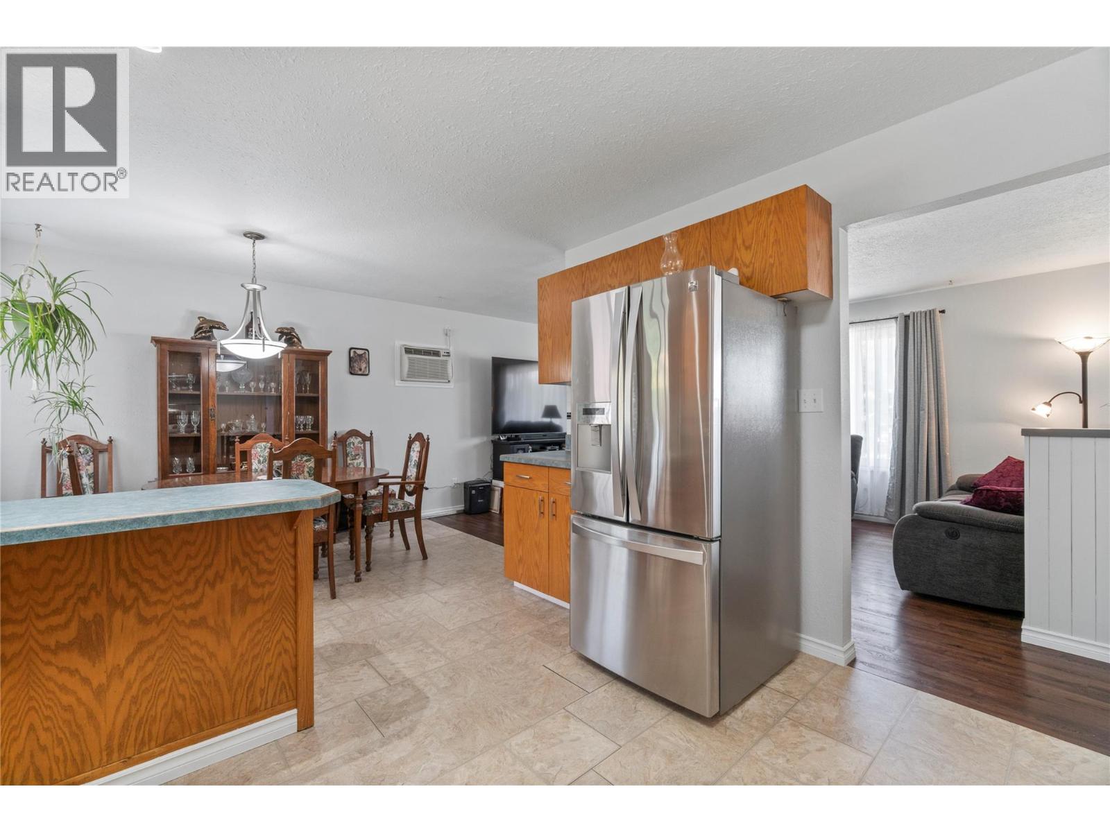 4750 71 Avenue Ne, Salmon Arm, British Columbia V0E 1K0 - Photo 14 - 10391387
