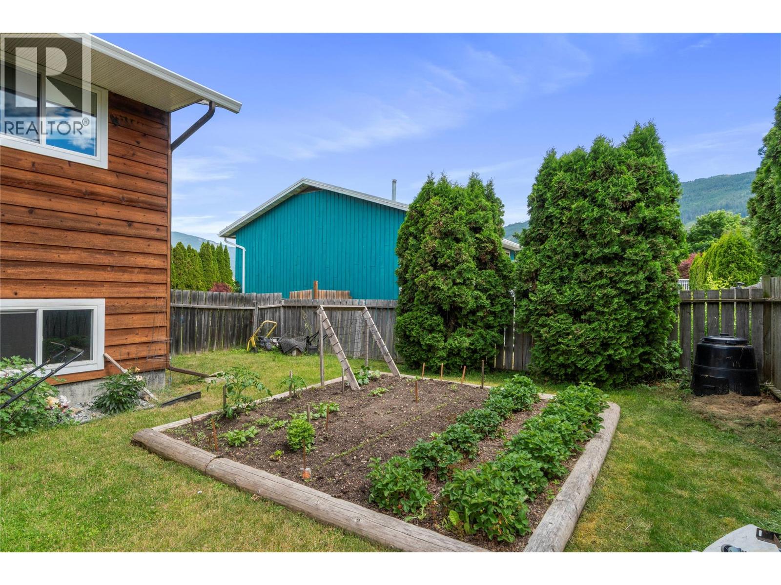 4750 71 Avenue Ne, Salmon Arm, British Columbia V0E 1K0 - Photo 31 - 10391387