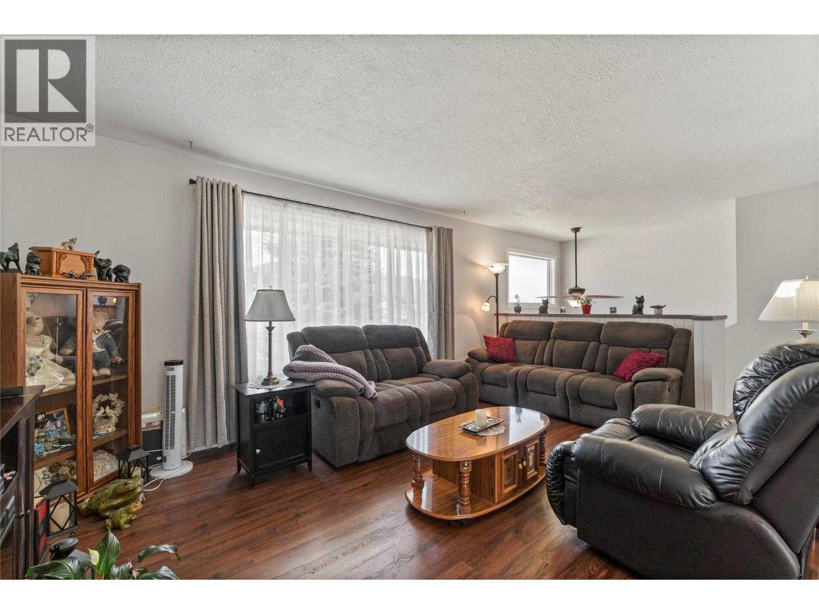 4750 71 Avenue Ne, Salmon Arm, British Columbia V0E 1K0 - Photo 5 - 10391387