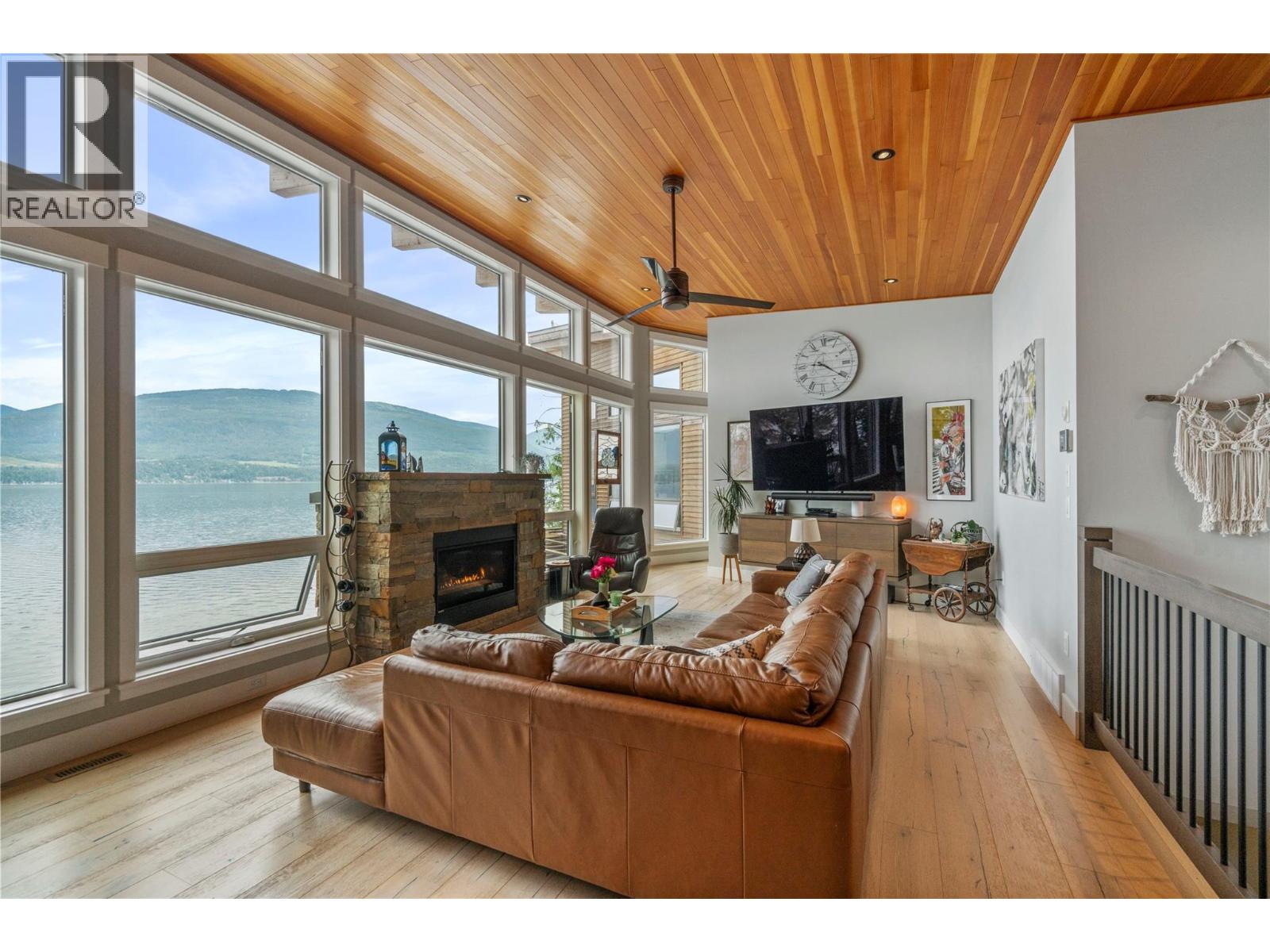 4125 Eagle Bay Road, Eagle Bay, British Columbia V0E 1T0 - Photo 23 - 10391647