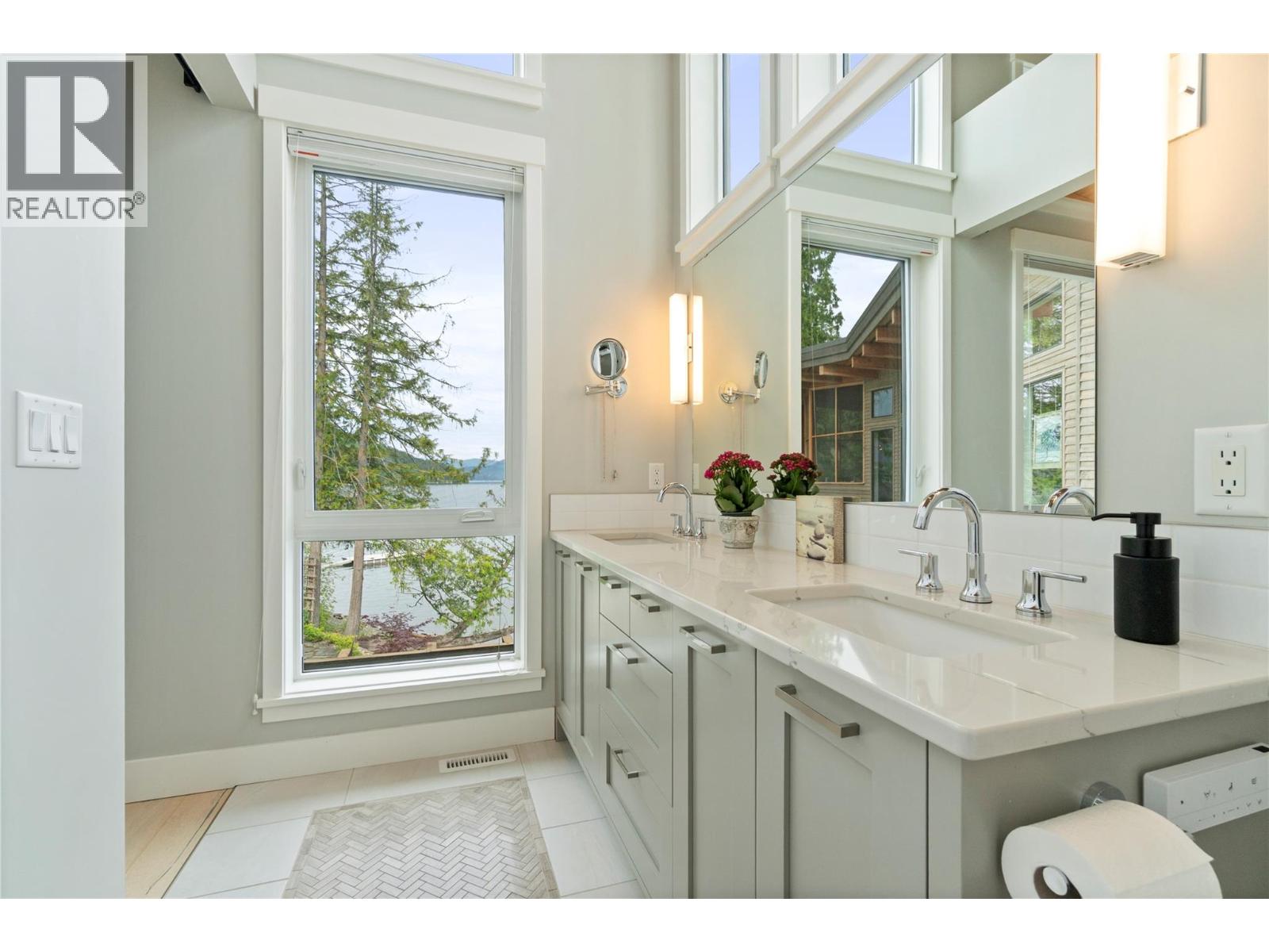 4125 Eagle Bay Road, Eagle Bay, British Columbia V0E 1T0 - Photo 29 - 10391647