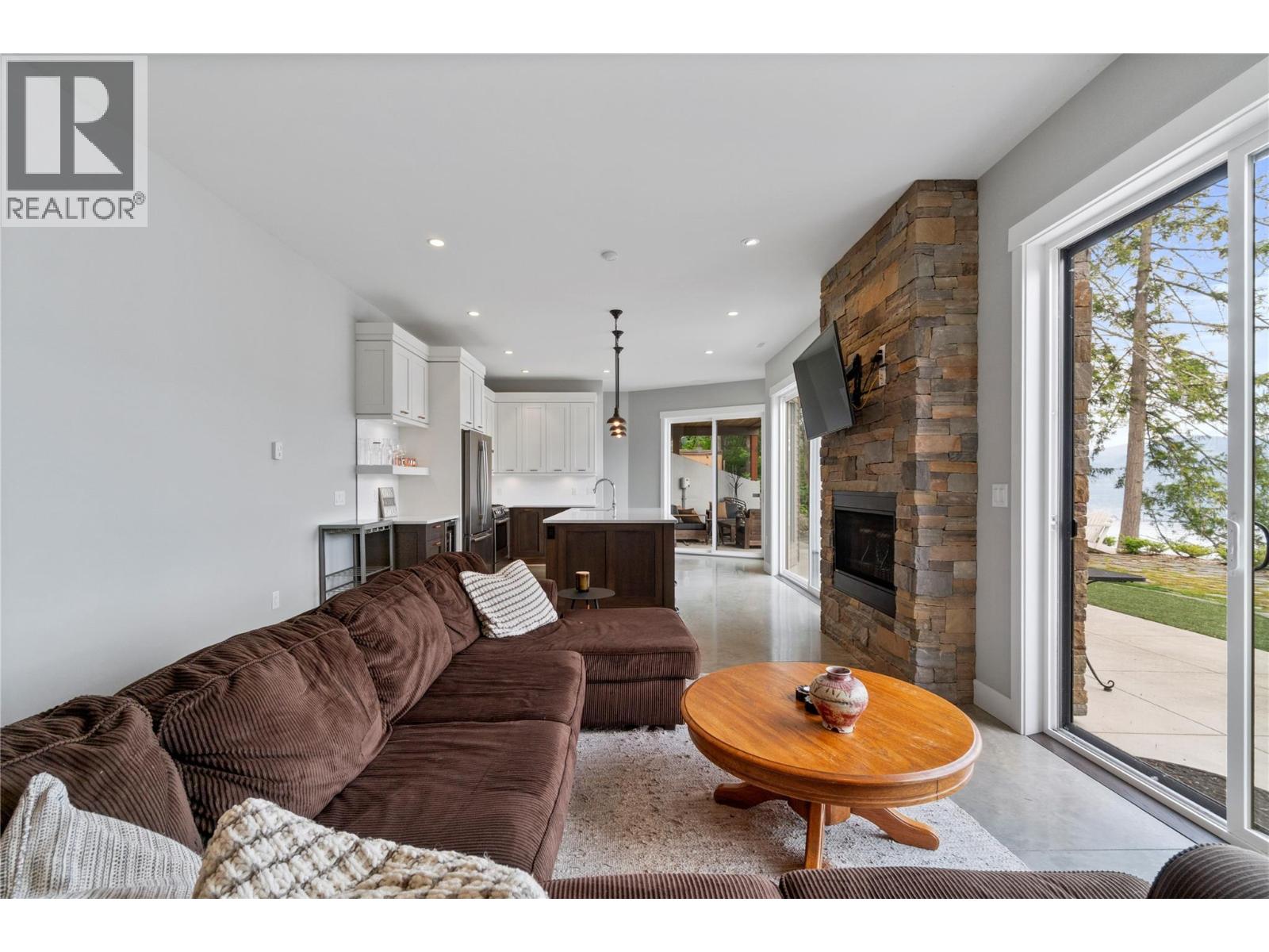 4125 Eagle Bay Road, Eagle Bay, British Columbia V0E 1T0 - Photo 40 - 10391647