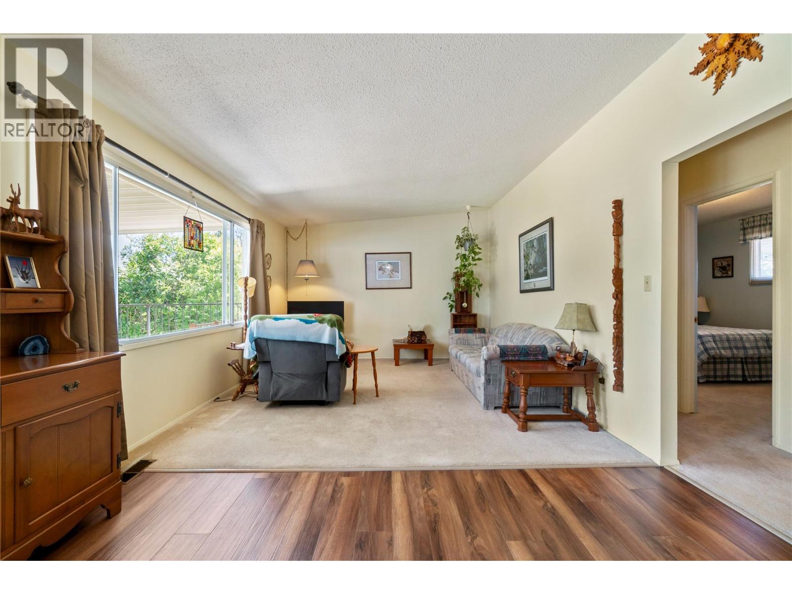 1730 36 Street Ne, Salmon Arm, British Columbia V1E 2Z1 - Photo 10 - 10392172