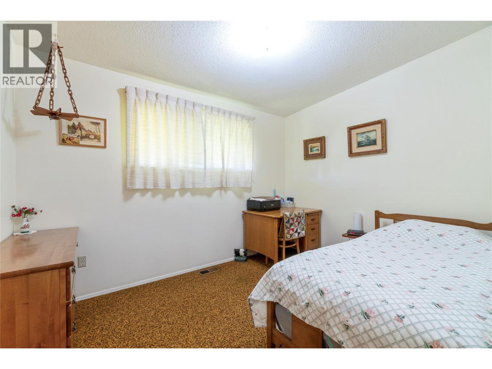 1730 36 Street Ne, Salmon Arm, British Columbia V1E 2Z1 - Photo 15 - 10392172