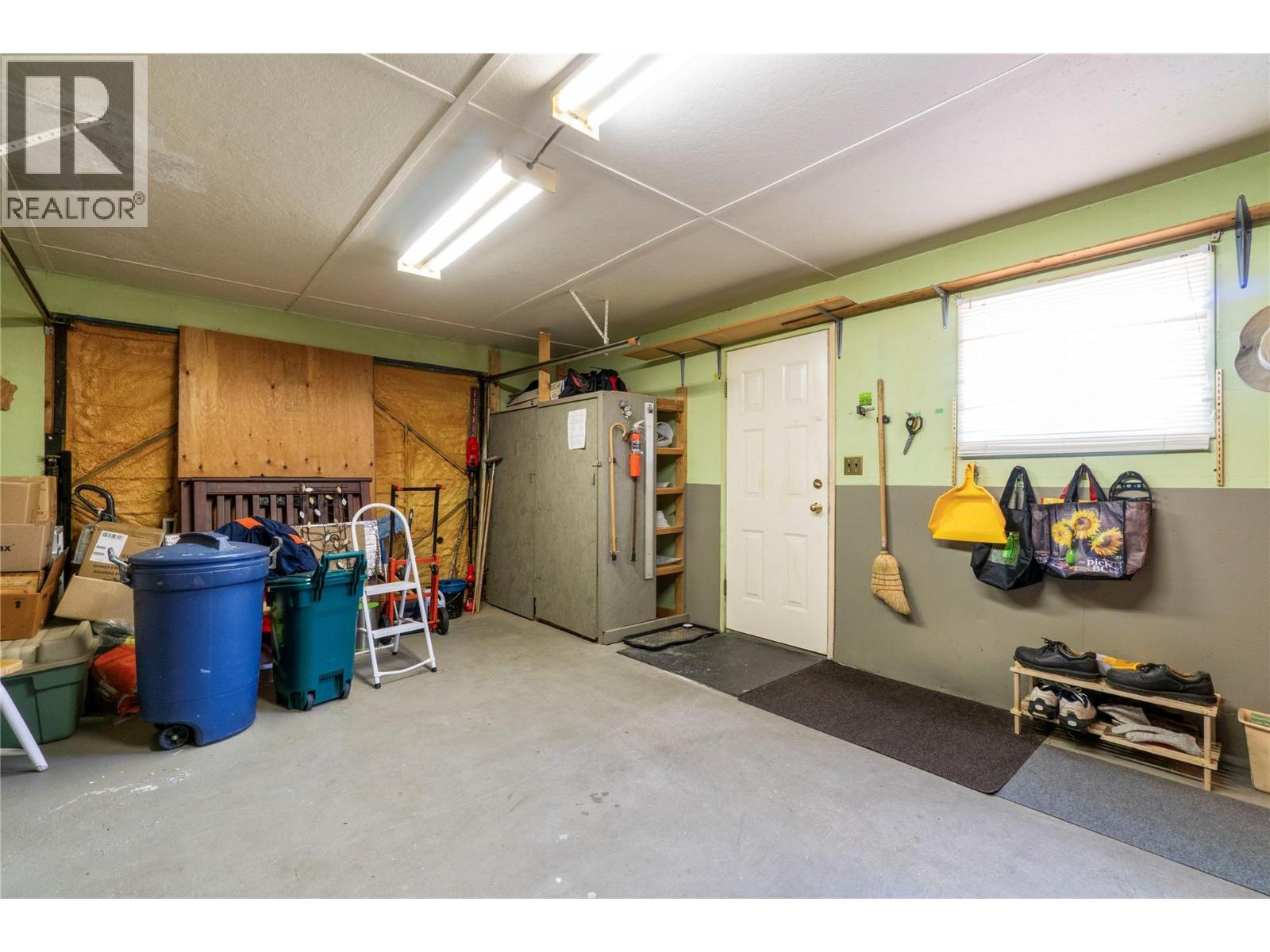 1730 36 Street Ne, Salmon Arm, British Columbia V1E 2Z1 - Photo 25 - 10392172