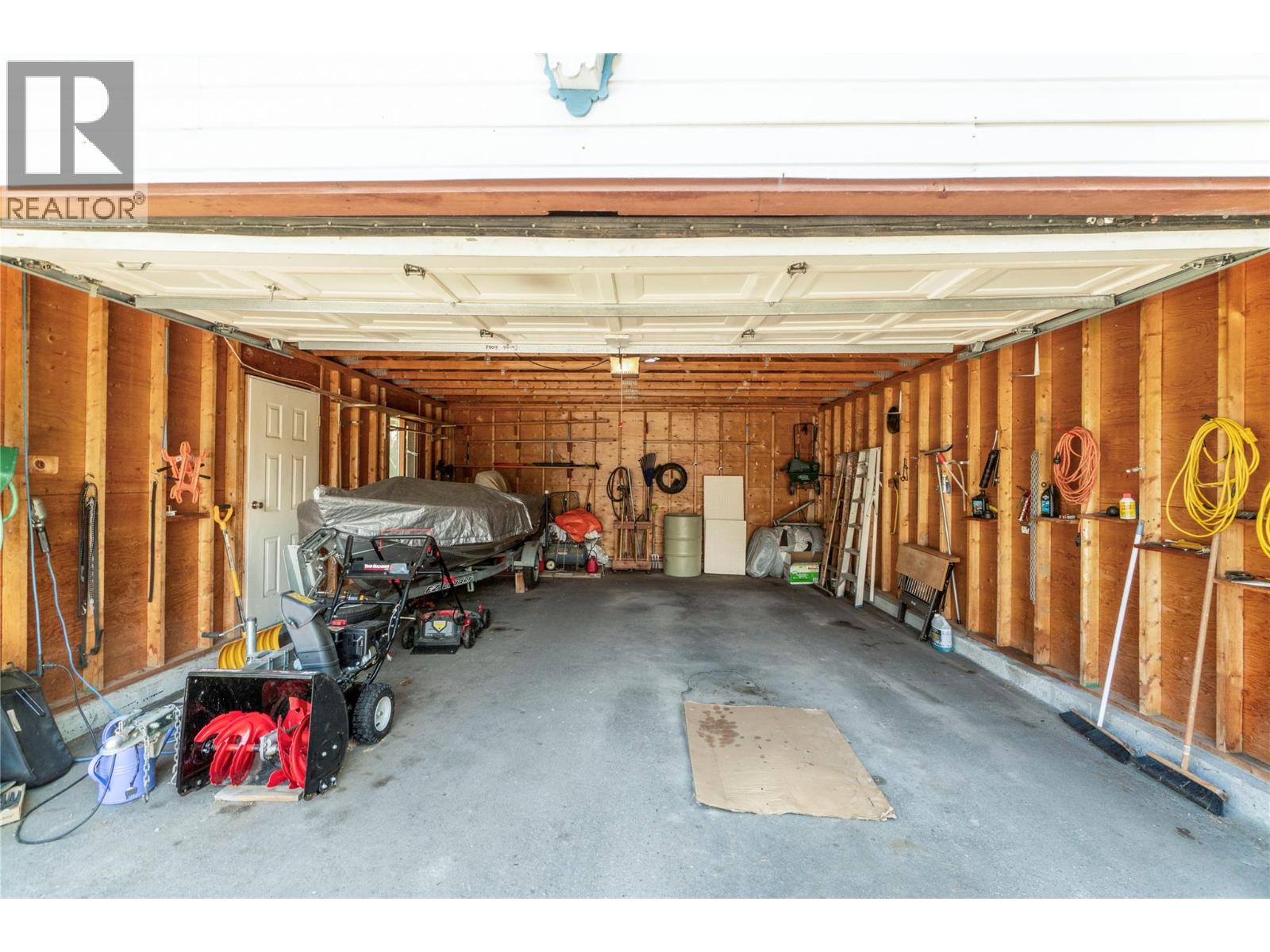 1730 36 Street Ne, Salmon Arm, British Columbia V1E 2Z1 - Photo 27 - 10392172