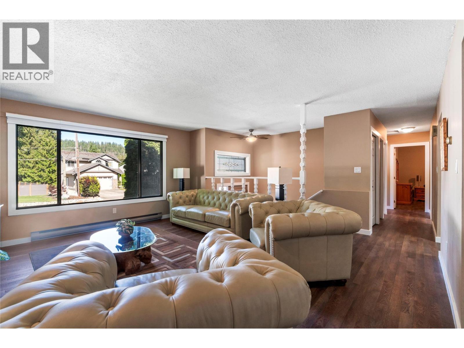 713 Hemlock Crescent, Sicamous, British Columbia  V0E 2V1 - Photo 14 - 10392431