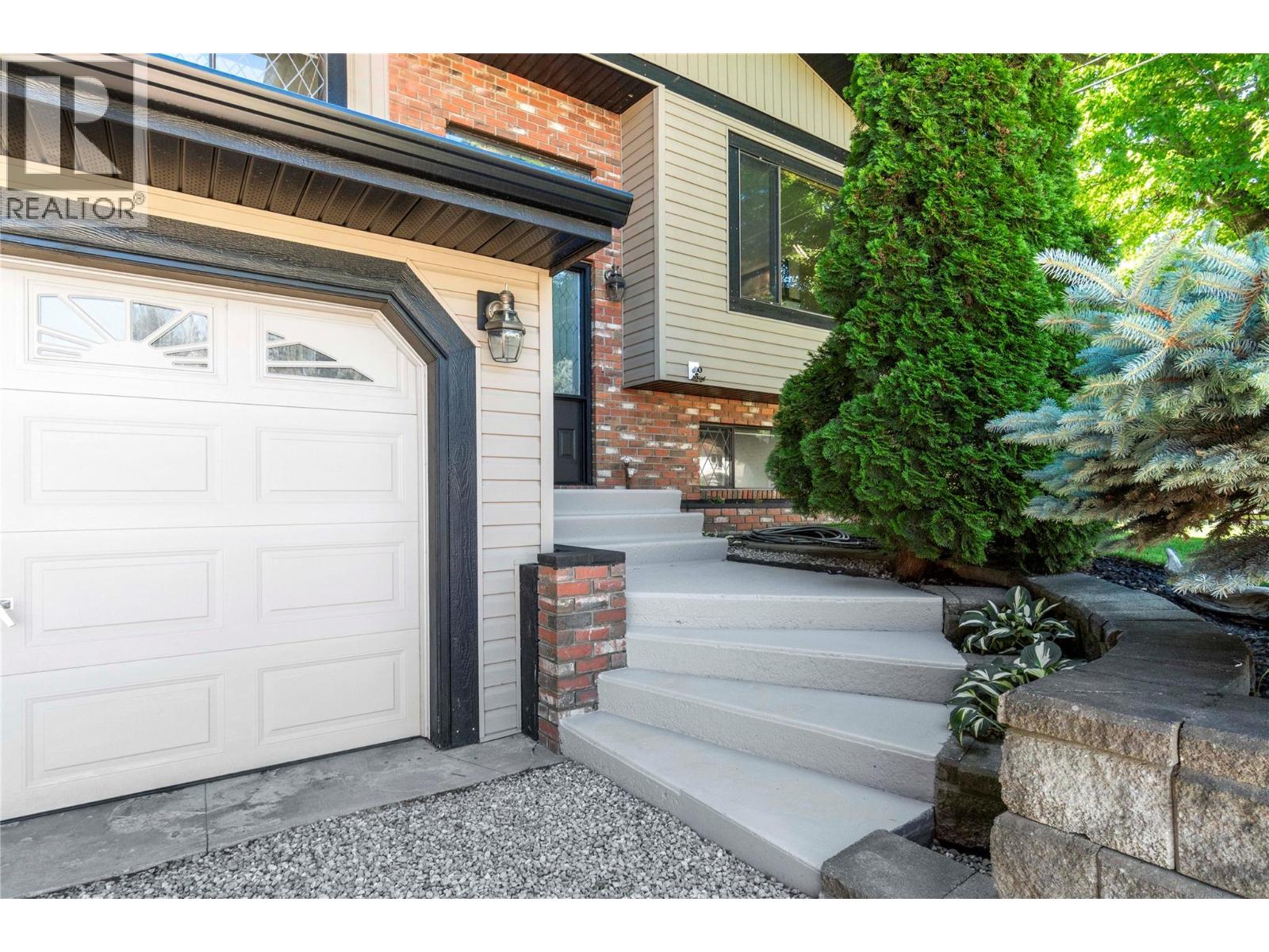 713 Hemlock Crescent, Sicamous, British Columbia  V0E 2V1 - Photo 40 - 10392431