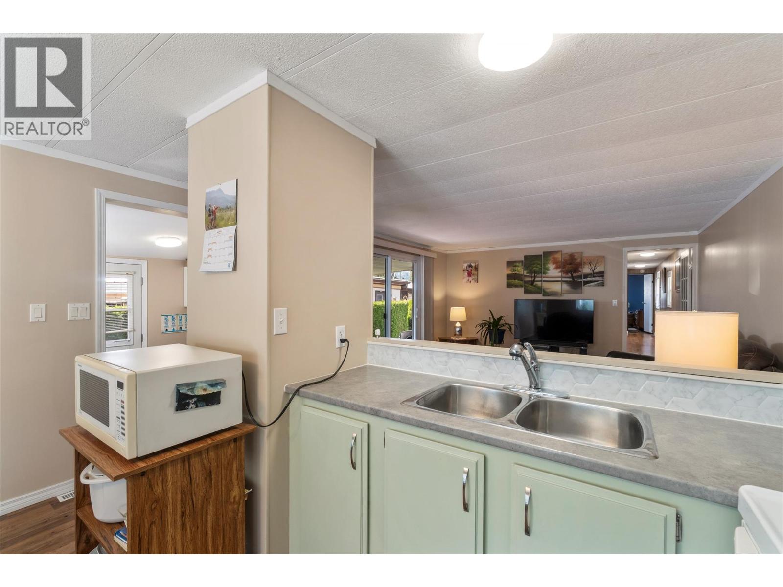 5391 69 Avenue, Canoe, British Columbia  V0E 1K0 - Photo 6 - 10392729