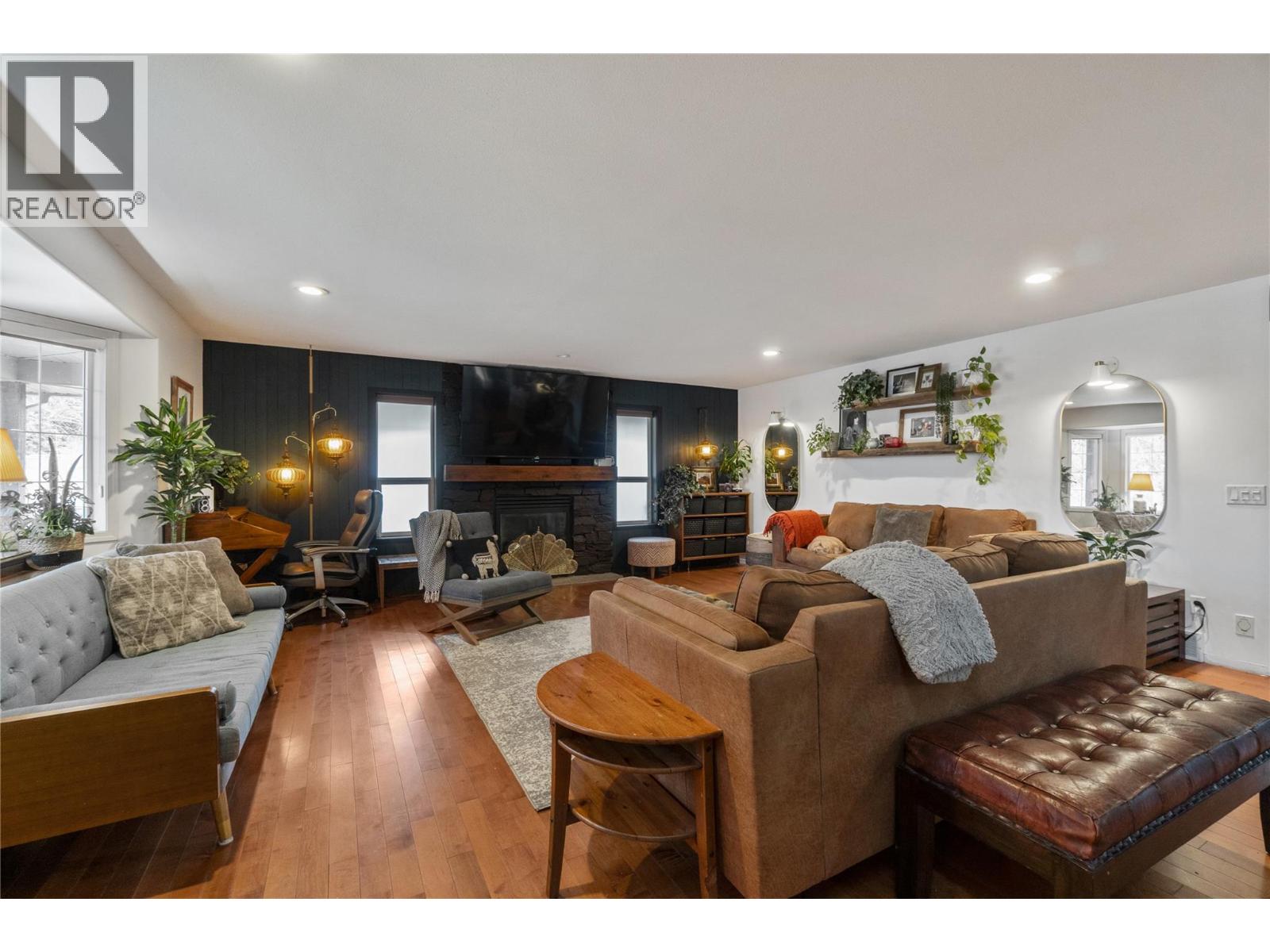 3960 50 Street Ne, Salmon Arm, British Columbia V1E 1Y5 - Photo 11 - 10395012