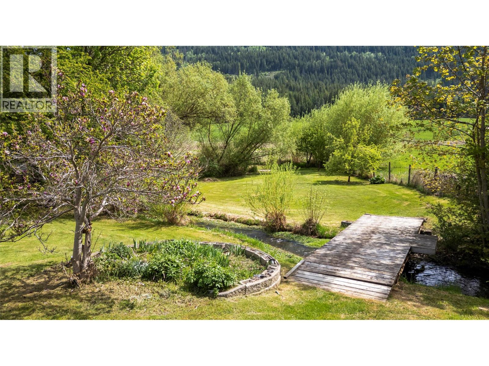 3960 50 Street Ne, Salmon Arm, British Columbia V1E 1Y5 - Photo 34 - 10395012