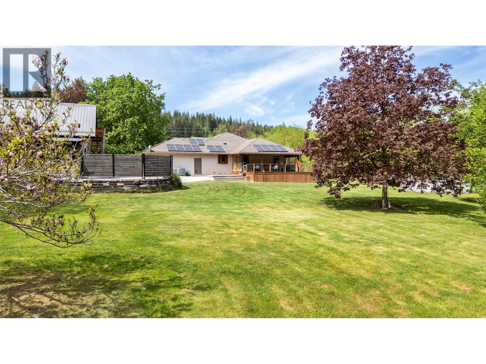 3960 50 Street Ne, Salmon Arm, British Columbia V1E 1Y5 - Photo 36 - 10395012