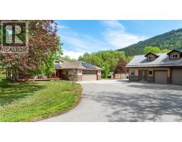 <div class="price">$1,189,000</div> 3960 50 Street Ne<br>Salmon Arm, British Columbia<br><div class='bed_bath'>3 Bed | 2 Bath</div>