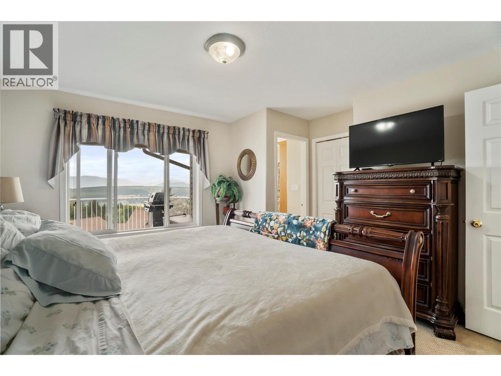 1406 Huckleberry Drive, Sorrento, British Columbia  V0E 2W1 - Photo 17 - 10395158